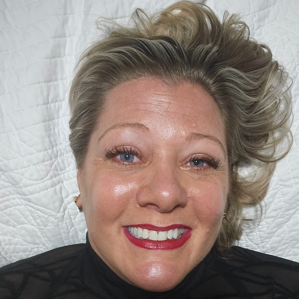 Meet your Posher, Annette